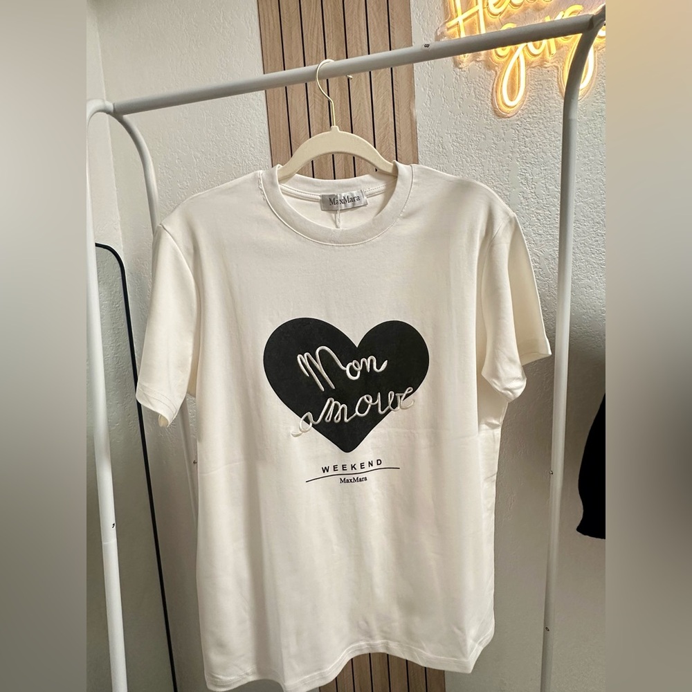 MaxMara Cream T-Shirt with Black Heart Print